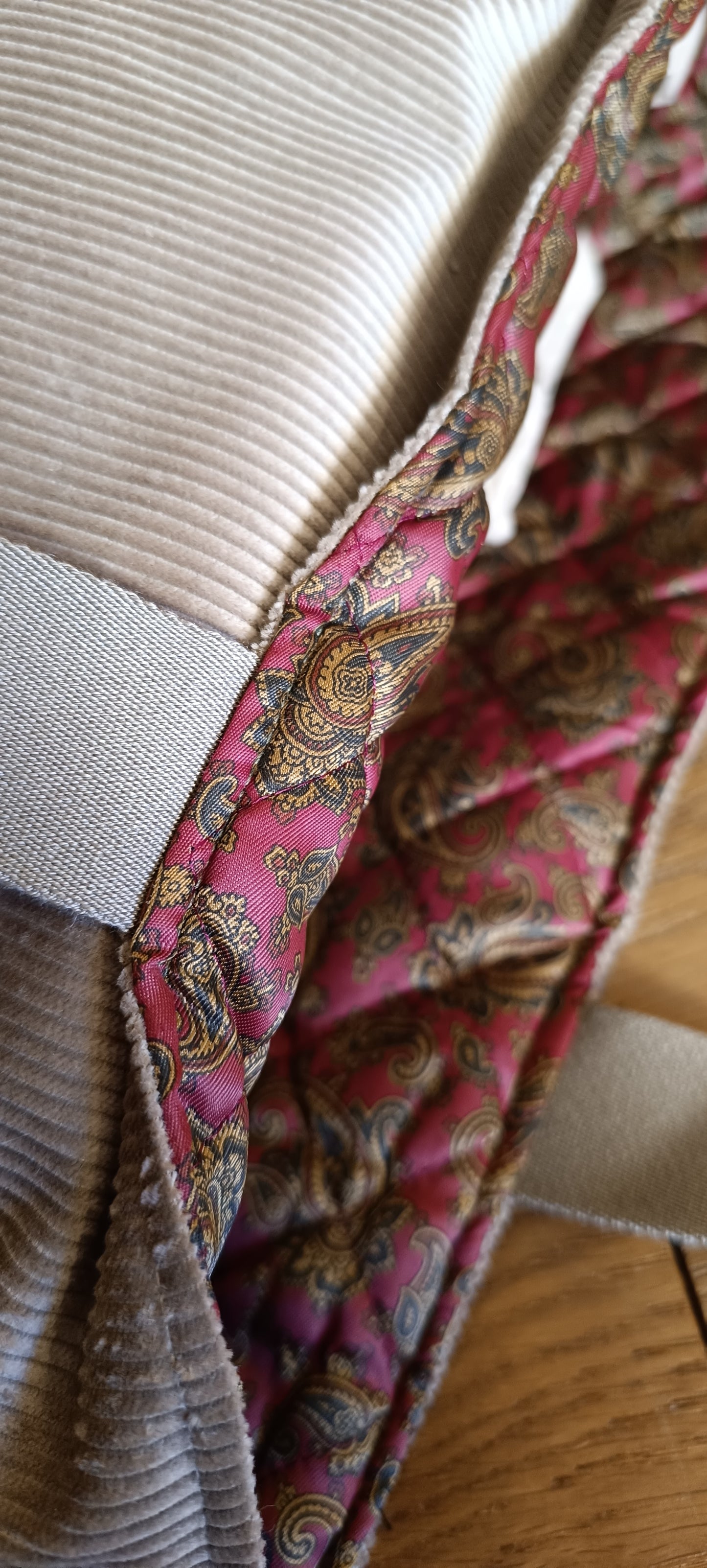 Shopperona in velluto beige