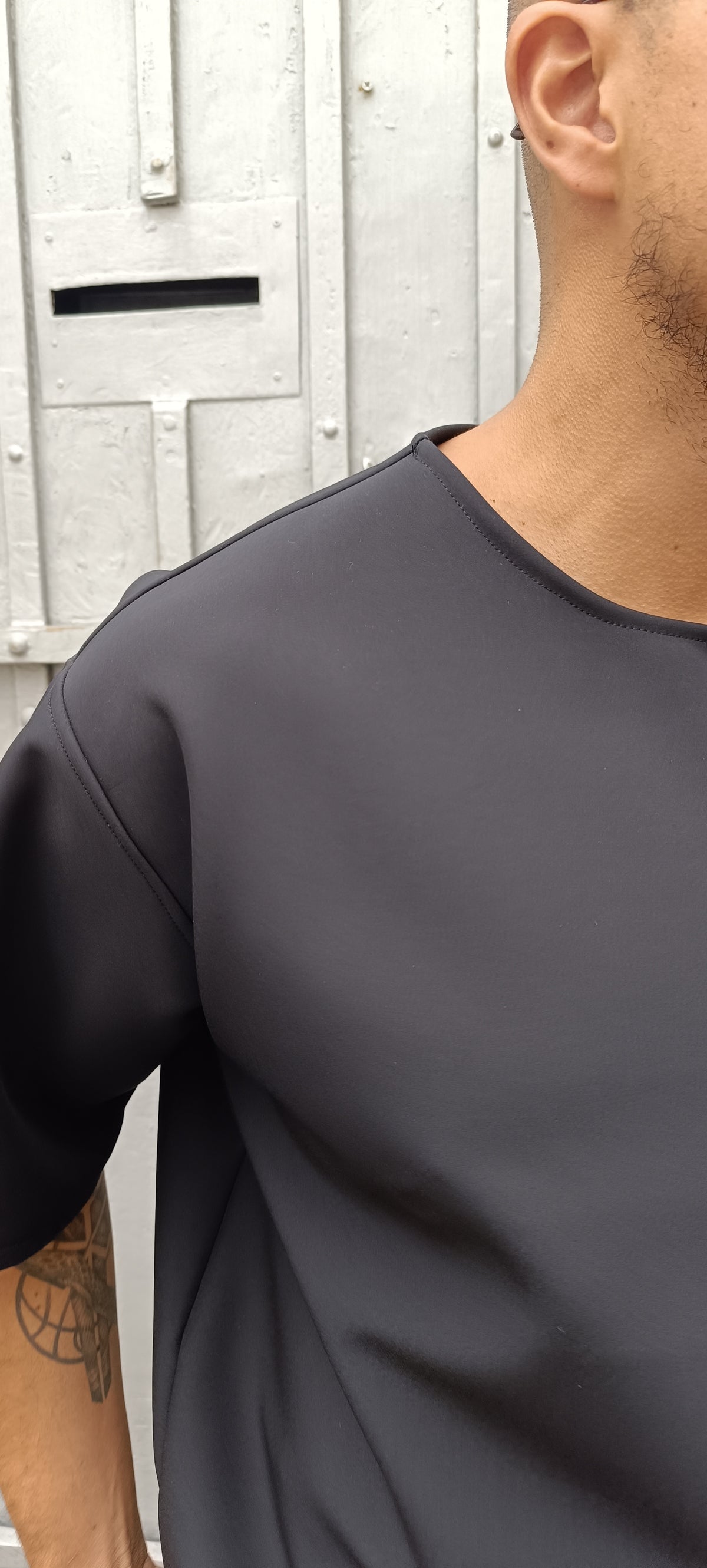 T-shirt over Skuba