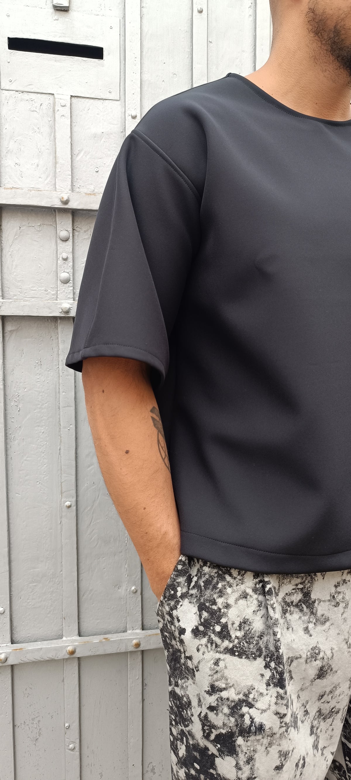 T-shirt over Skuba